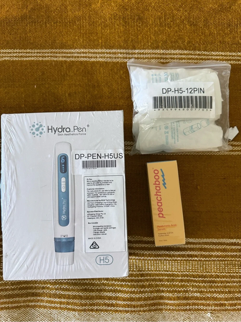 Hydra.Pen Skin Aesthetics Microneedling Device - White & Light Blue